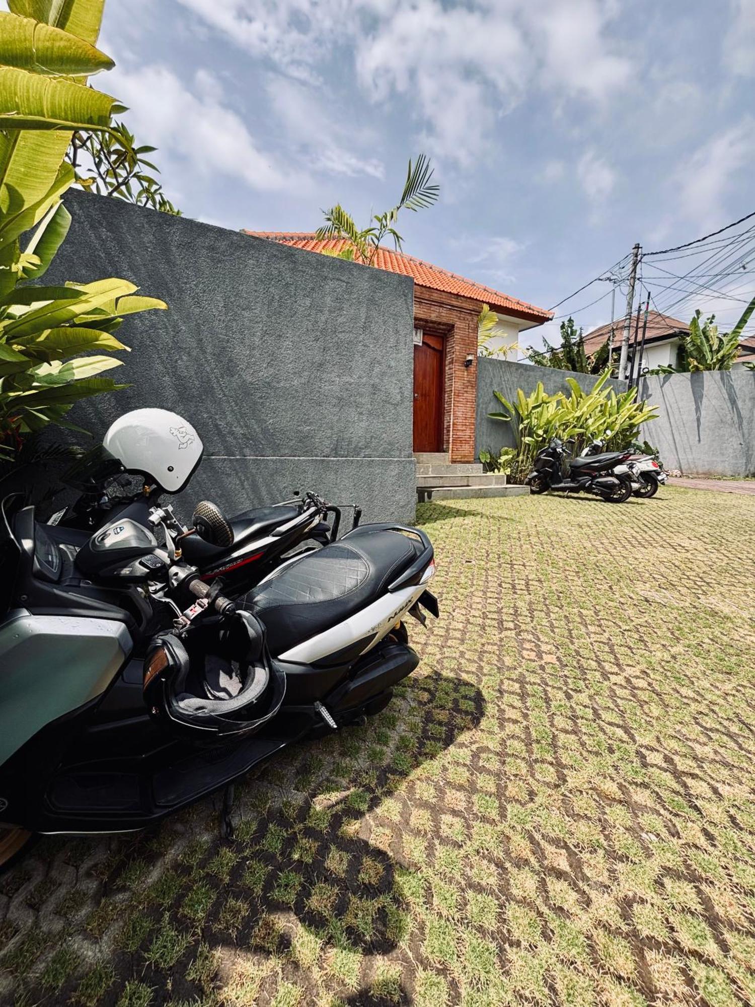 Kampana Homestay Uluwatu  Ngoại thất bức ảnh